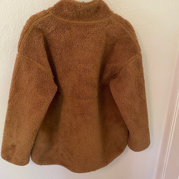 Lululemon Sherpa jacket - Picture 5 of 8